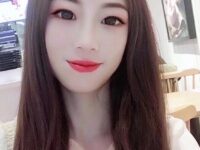 华协画家泊西米亚:舞蹈在水墨中的精灵