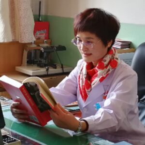 甘培艳（笔名：猫辞书苑）